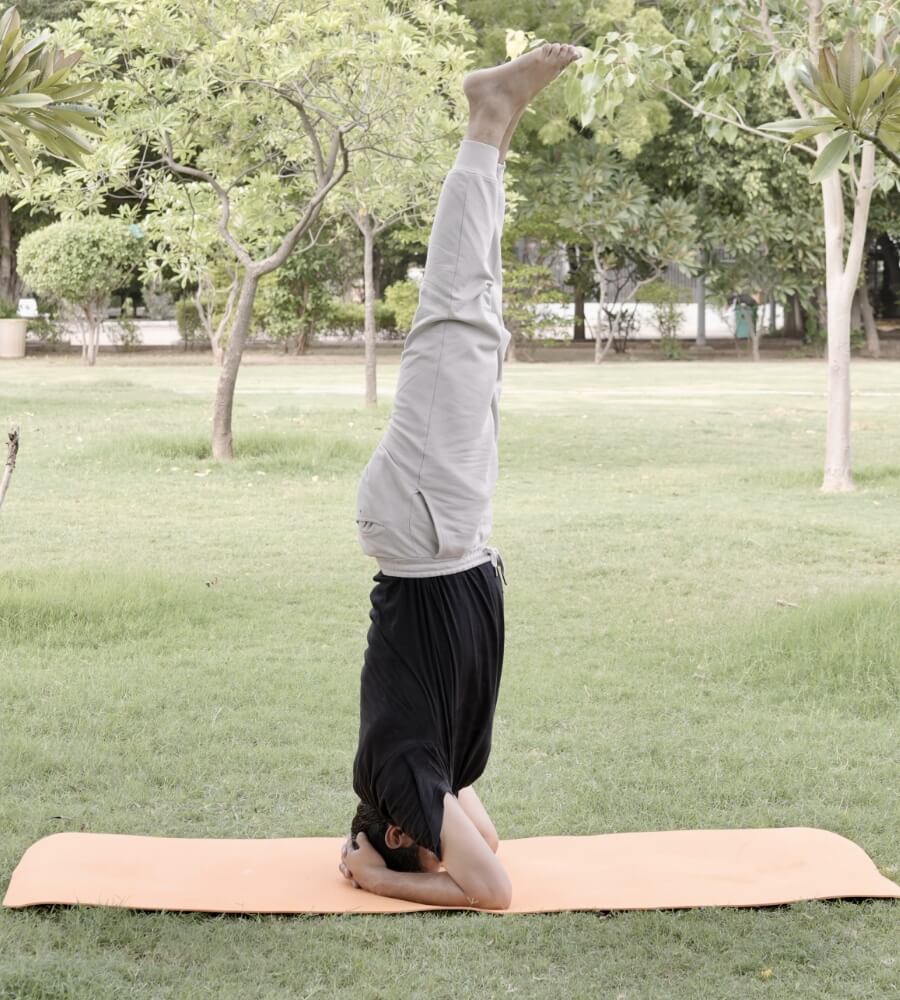 Sirsasana